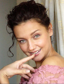 莱米莉亚·伊斯坎德尔